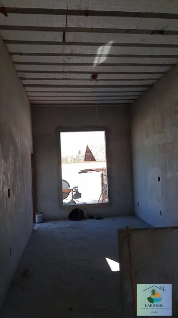 Foto 4 de Casa com 2 quartos à venda em Araruama - RJ