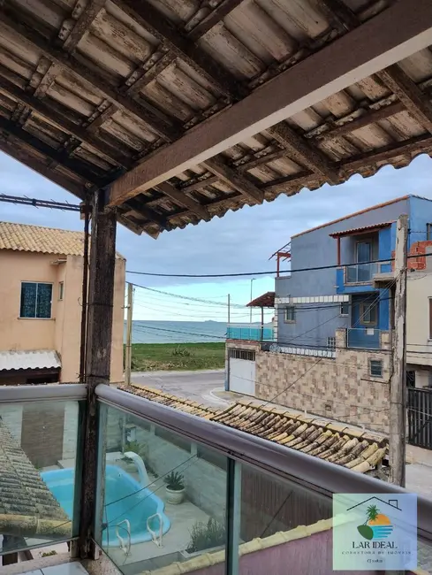 Foto 1 de Casa com 4 quartos à venda em Cabo Frio - RJ