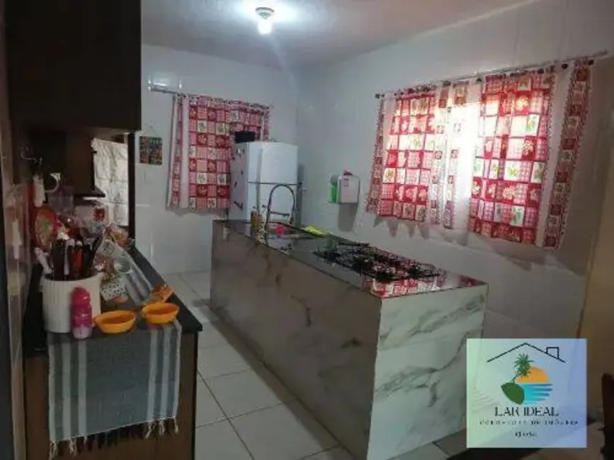 Foto 4 de Casa com 2 quartos à venda em Araruama - RJ