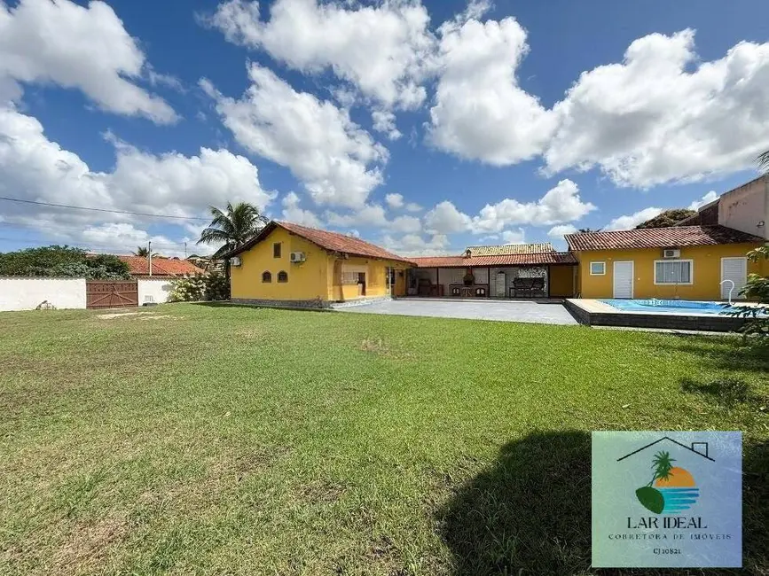 Foto 1 de Casa com 4 quartos à venda, 1100m2 em Araruama - RJ