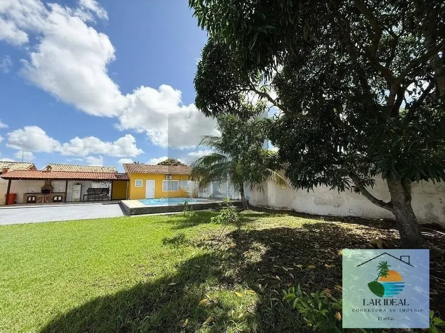 Foto 3 de Casa com 4 quartos à venda, 1100m2 em Araruama - RJ