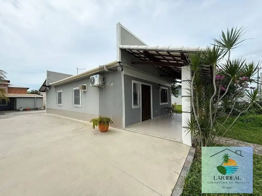 Foto 6 de Casa com 5 quartos à venda, 1200m2 em Araruama - RJ