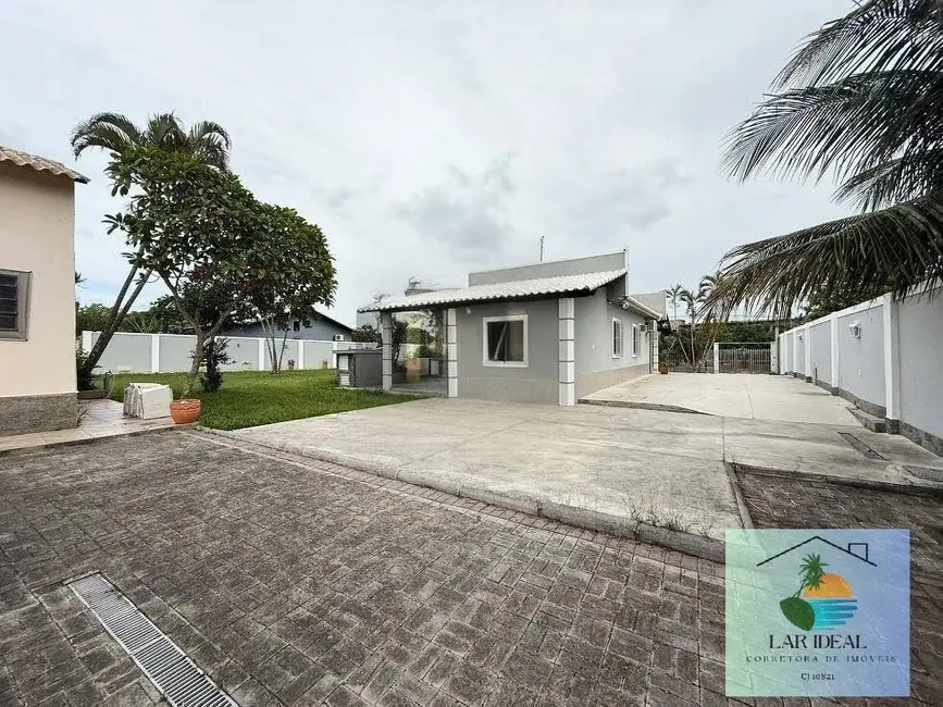 Foto 1 de Casa com 5 quartos à venda, 1200m2 em Araruama - RJ
