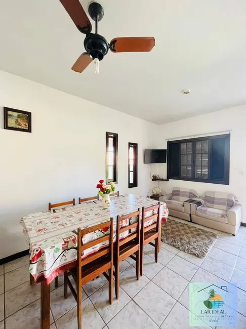 Foto 9 de Casa com 3 quartos à venda, 360m2 em Praia Seca, Araruama - RJ