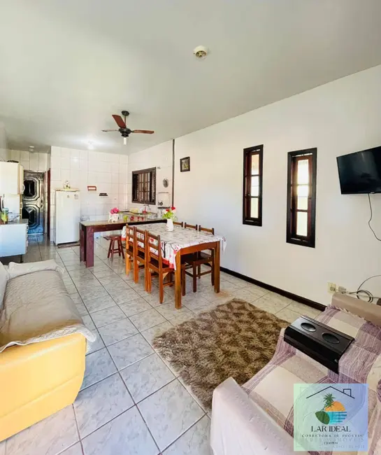 Foto 5 de Casa com 3 quartos à venda, 360m2 em Praia Seca, Araruama - RJ