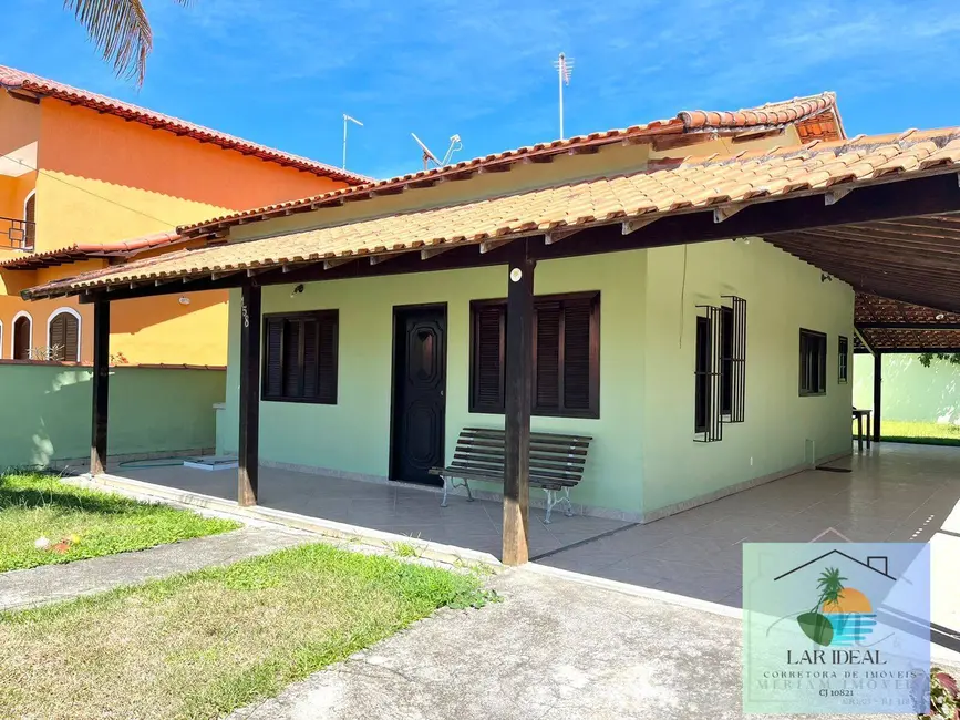 Foto 2 de Casa com 3 quartos à venda, 360m2 em Praia Seca, Araruama - RJ