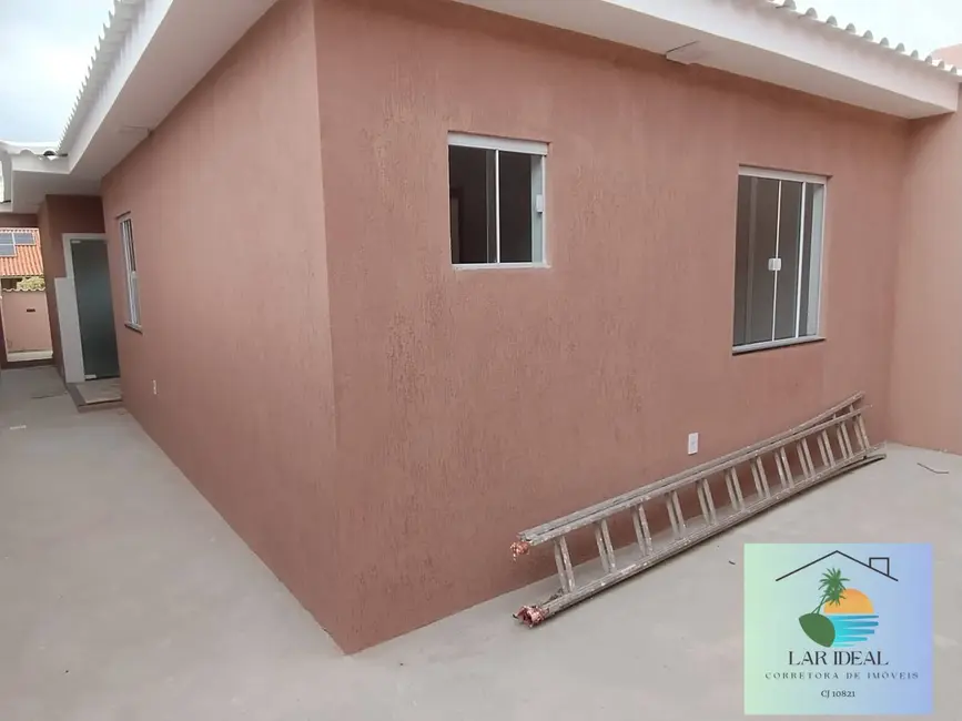 Casa à venda em Iguaba Grande - RJ - imagem 2 Foto 2 de Casa à venda em Iguaba Grande - RJ