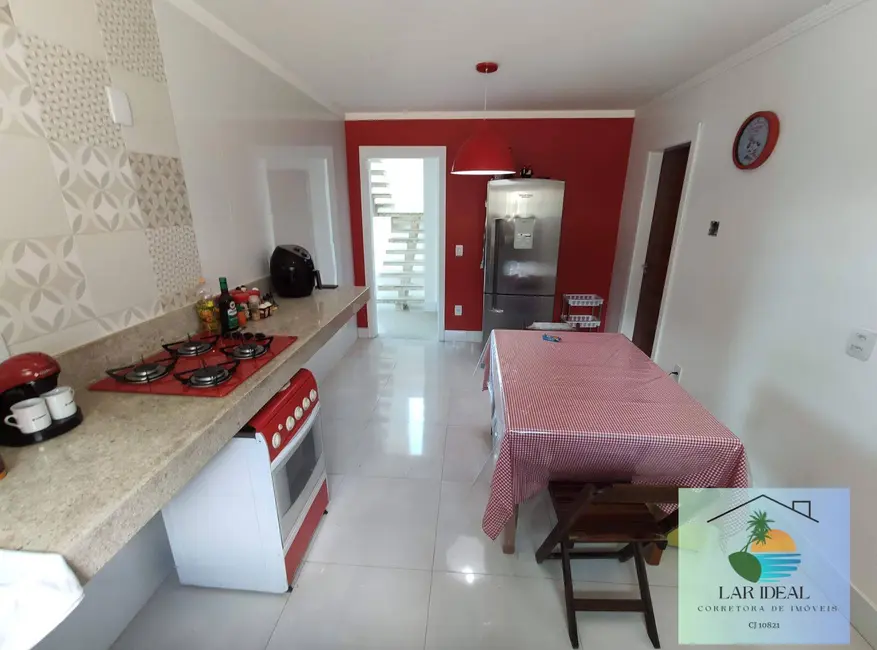 Foto 5 de Casa com 3 quartos à venda, 450m2 em Cabo Frio - RJ