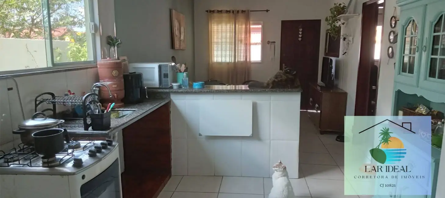 Foto 6 de Casa com 2 quartos à venda, 300m2 em Araruama - RJ