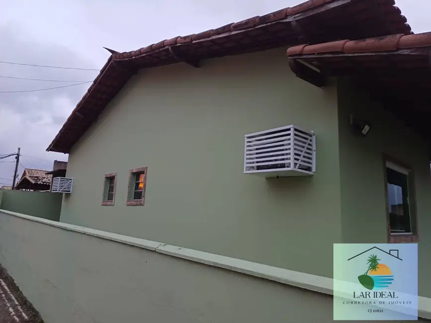 Foto 3 de Casa com 2 quartos à venda, 300m2 em Araruama - RJ