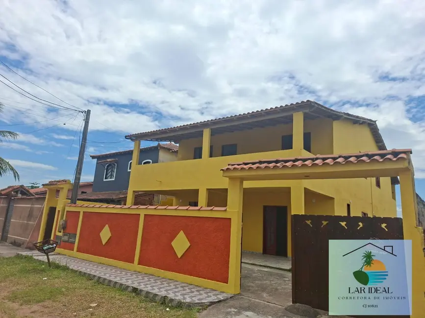 Foto 1 de Casa com 2 quartos à venda em Cabo Frio - RJ