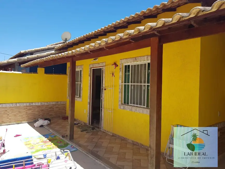Foto 2 de Casa com 2 quartos à venda em Cabo Frio - RJ