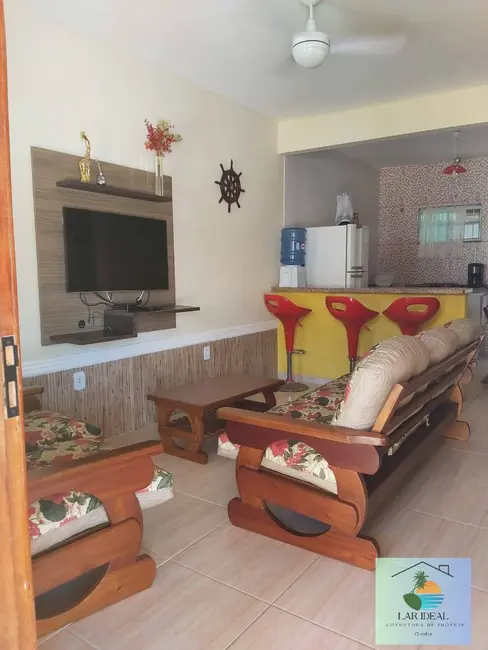 Foto 3 de Casa com 2 quartos à venda em Cabo Frio - RJ