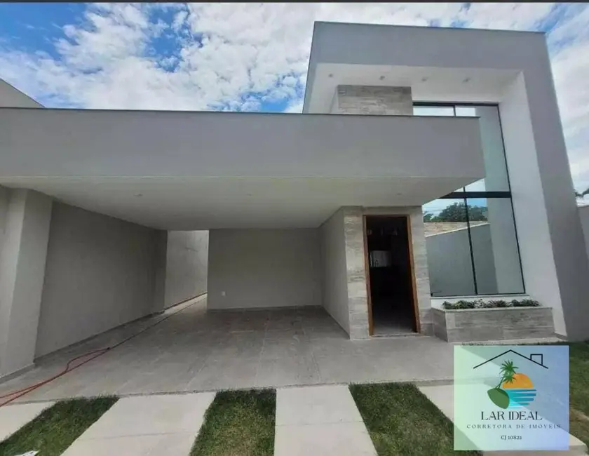 Casa com 3 quartos à venda, 270m2 em Iguaba Grande - RJ - imagem 1 Foto 1 de Casa com 3 quartos à venda, 270m2 em Iguaba Grande - RJ