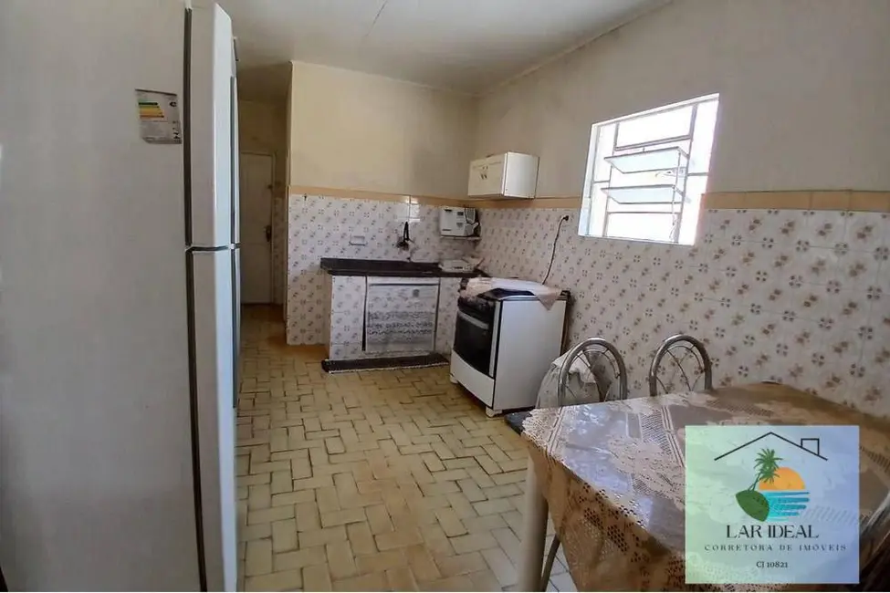 Casa com 5 quartos à venda, 290m2 em Sao Pedro Da Aldeia - RJ - imagem 8 Foto 8 de Casa com 5 quartos à venda, 290m2 em Sao Pedro Da Aldeia - RJ