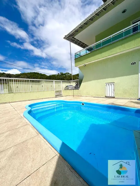 Foto 2 de Casa com 4 quartos à venda em Cabo Frio - RJ