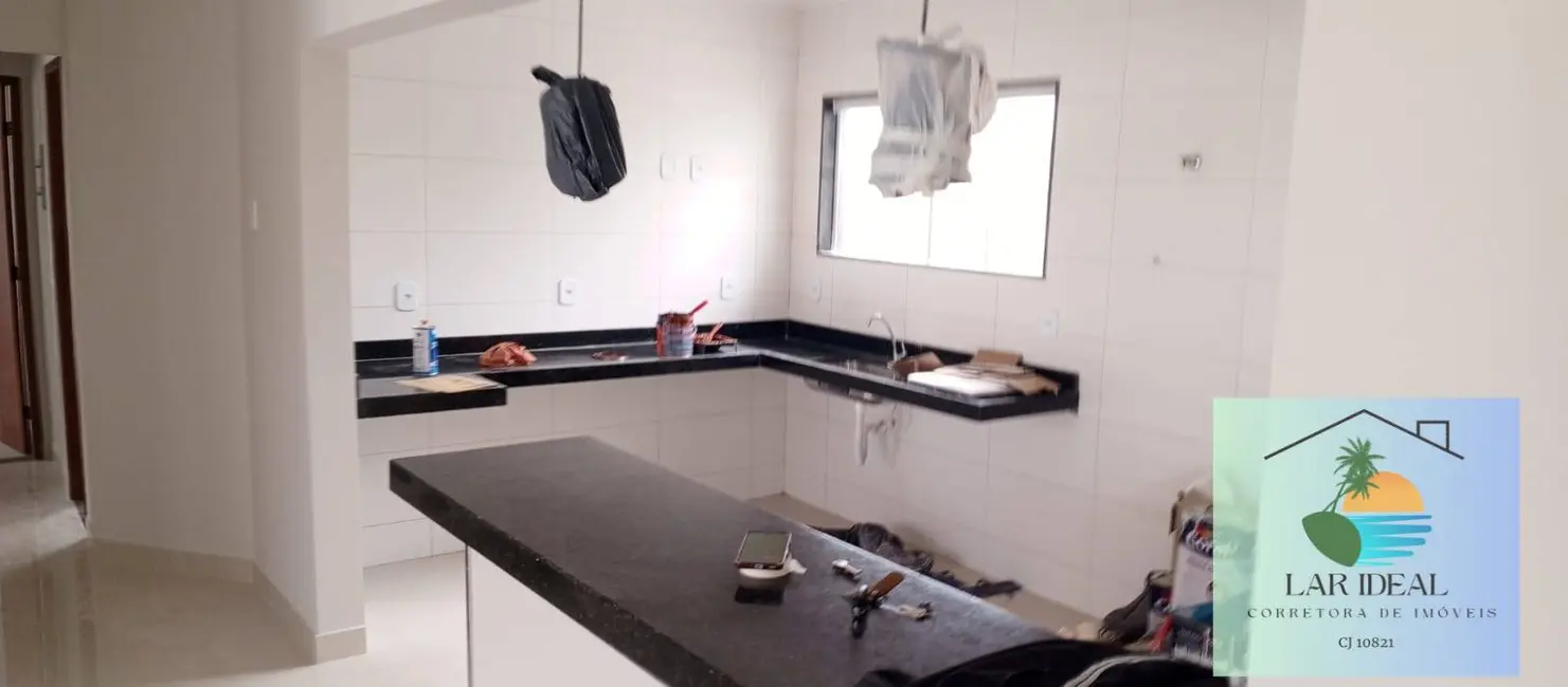 Foto 5 de Casa com 3 quartos à venda em Araruama - RJ