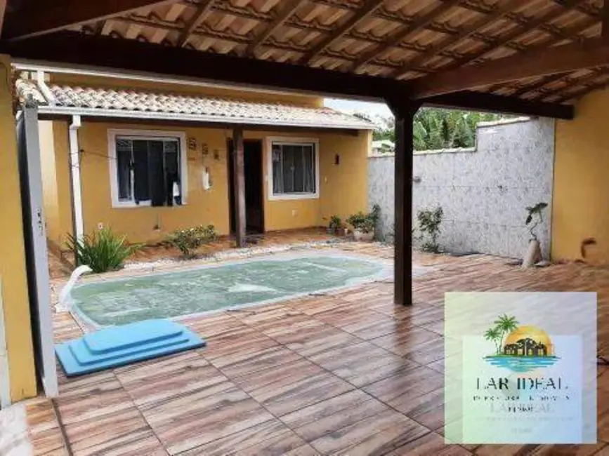 Foto 1 de Casa com 2 quartos à venda em Cabo Frio - RJ