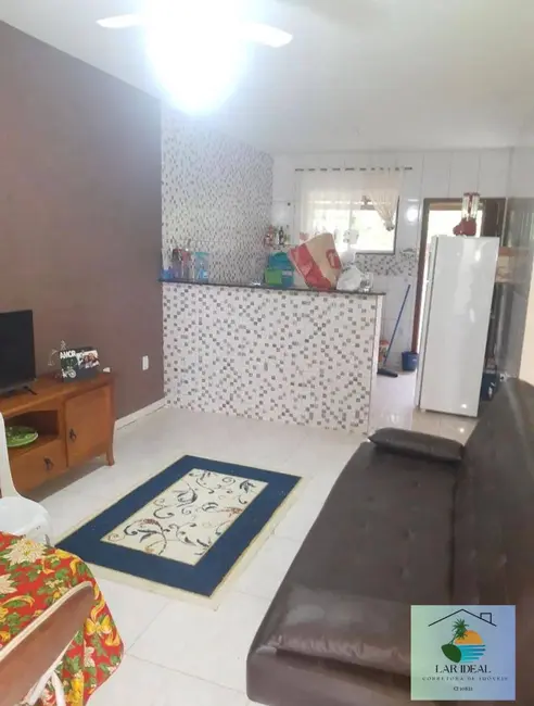 Foto 3 de Casa com 2 quartos à venda em Cabo Frio - RJ