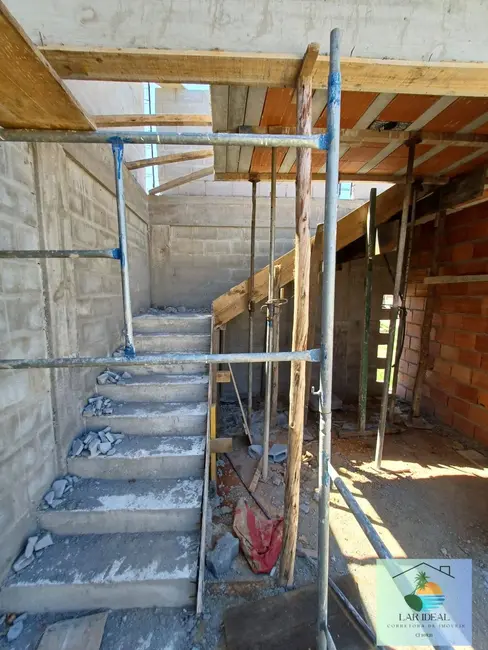 Armazém / Galpão para alugar, 420m2 em Cabo Frio - RJ - imagem 4 Foto 4 de Armazém / Galpão para alugar, 420m2 em Cabo Frio - RJ