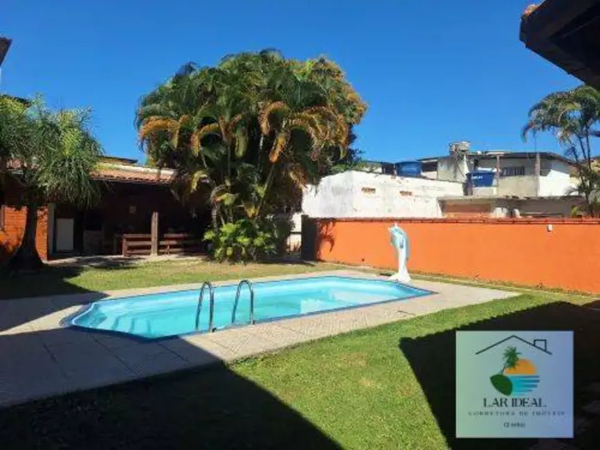 Foto 2 de Casa com 3 quartos à venda, 420m2 em Nova Aliança, Rio Das Ostras - RJ