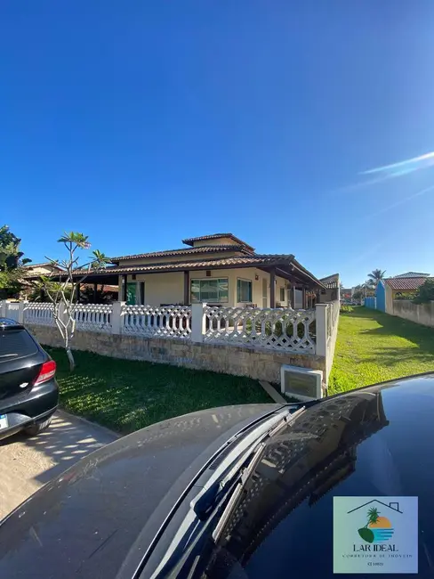 Casa com 3 quartos à venda, 480m2 em Orla 500 (Tamoios), Cabo Frio - RJ - imagem 3 Foto 3 de Casa com 3 quartos à venda, 480m2 em Orla 500 (Tamoios), Cabo Frio - RJ