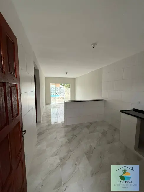 Foto 8 de Casa com 2 quartos à venda em Cabo Frio - RJ