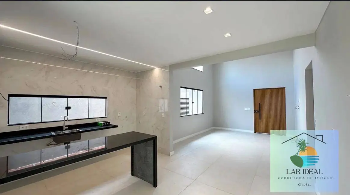 Foto 6 de Casa com 3 quartos à venda, 360m2 em São Mateus, Sao Pedro Da Aldeia - RJ