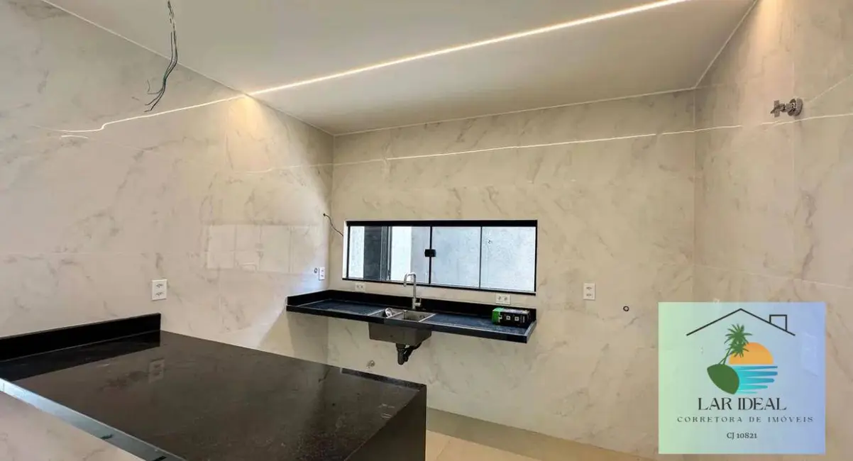 Foto 7 de Casa com 3 quartos à venda, 360m2 em São Mateus, Sao Pedro Da Aldeia - RJ