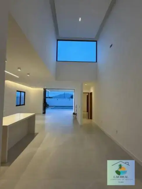 Foto 4 de Casa com 3 quartos à venda, 372m2 em Nova São Pedro, Sao Pedro Da Aldeia - RJ