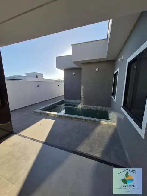 Casa com 3 quartos à venda, 252m2 em Nova São Pedro, Sao Pedro Da Aldeia - RJ - imagem 6 Foto 6 de Casa com 3 quartos à venda, 252m2 em Nova São Pedro, Sao Pedro Da Aldeia - RJ