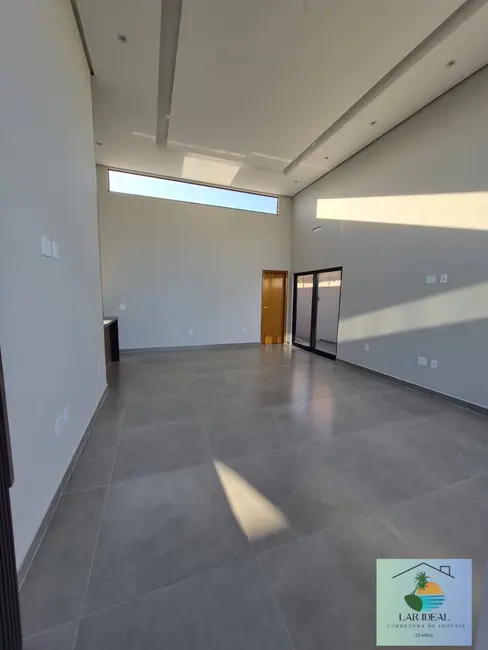 Casa com 3 quartos à venda, 252m2 em Nova São Pedro, Sao Pedro Da Aldeia - RJ - imagem 8 Foto 8 de Casa com 3 quartos à venda, 252m2 em Nova São Pedro, Sao Pedro Da Aldeia - RJ