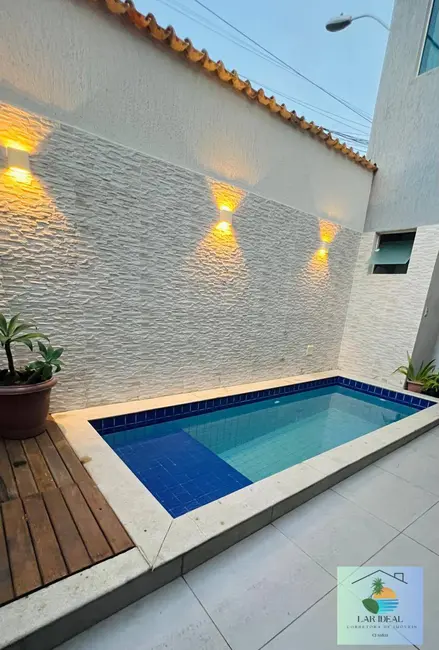 Foto 1 de Casa com 2 quartos à venda em Jacaré, Cabo Frio - RJ