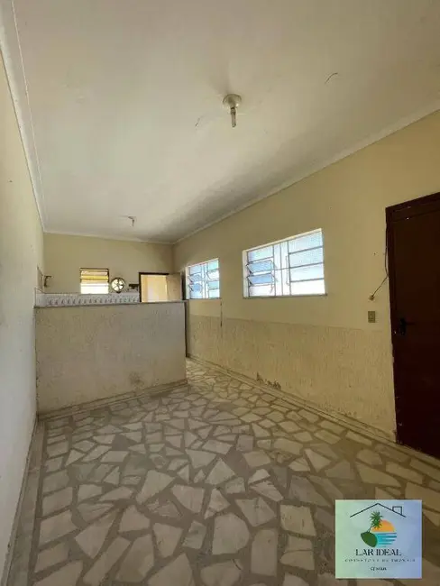 Foto 5 de Casa com 3 quartos à venda, 360m2 em Araruama - RJ