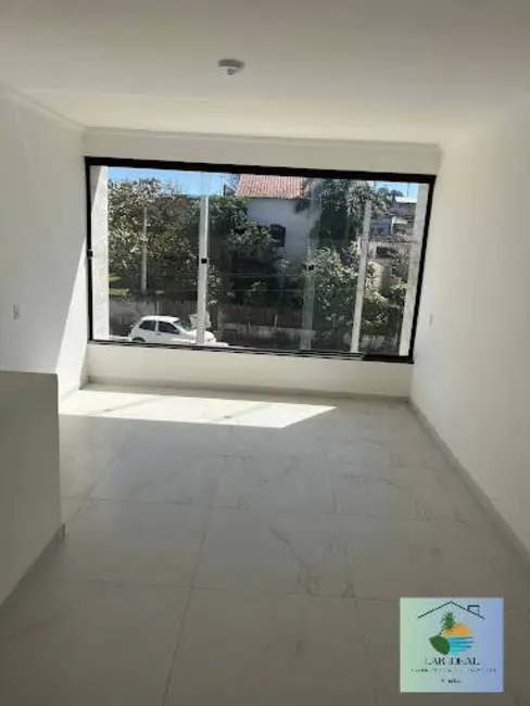 Foto 8 de Casa com 2 quartos à venda em Araruama - RJ