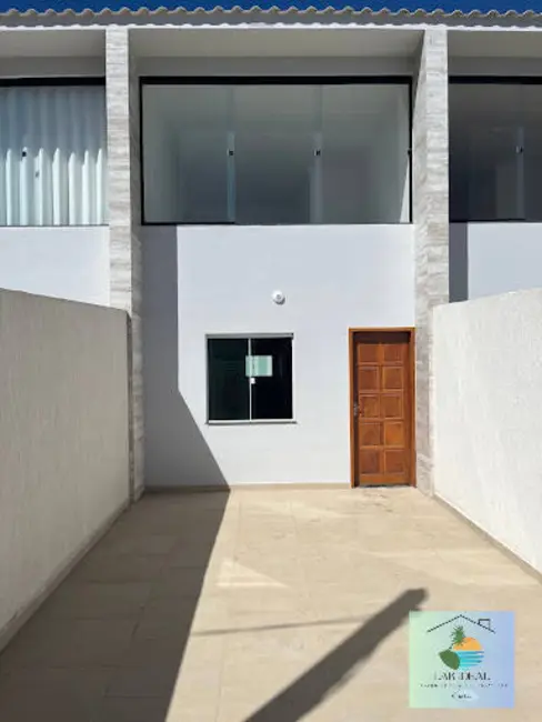 Foto 1 de Casa com 2 quartos à venda em Araruama - RJ