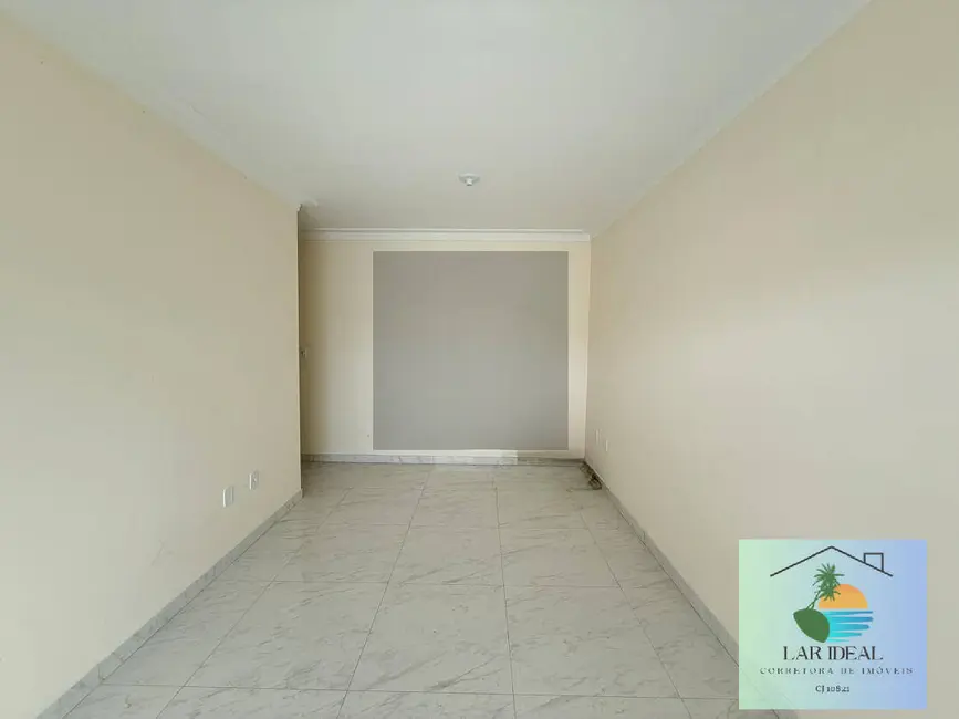 Foto 9 de Casa com 2 quartos à venda, 225m2 em Araruama - RJ