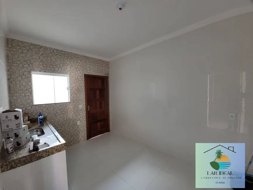 Foto 9 de Casa com 3 quartos à venda, 170m2 em Araruama - RJ