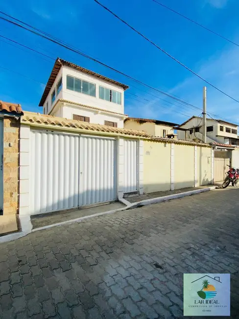 Foto 1 de Casa com 4 quartos à venda, 200m2 em Cabo Frio - RJ