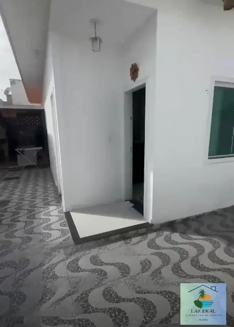 Foto 3 de Casa com 2 quartos à venda em Cabo Frio - RJ