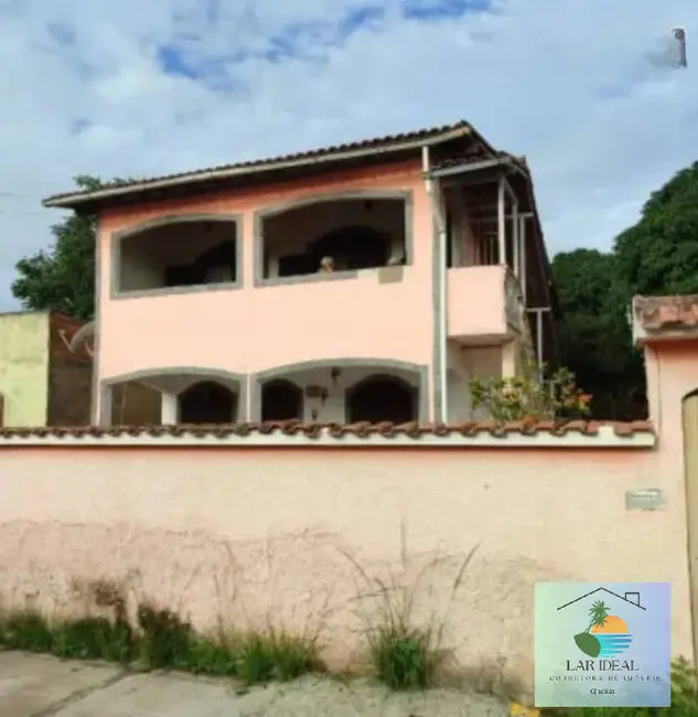 Foto 1 de Casa com 7 quartos à venda, 480m2 em Araruama - RJ