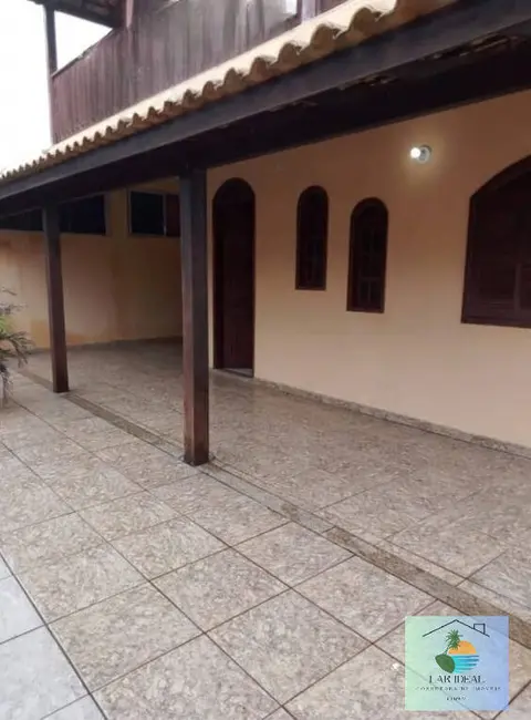 Foto 2 de Casa com 4 quartos à venda, 220m2 em Unamar (Tamoios), Cabo Frio - RJ