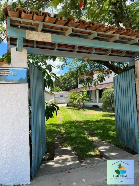 Foto 2 de Casa com 4 quartos à venda, 686m2 em Araruama - RJ