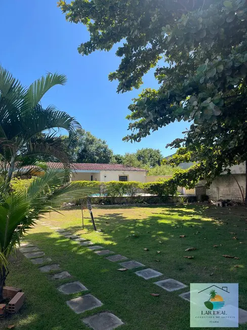 Foto 8 de Casa com 4 quartos à venda, 686m2 em Araruama - RJ