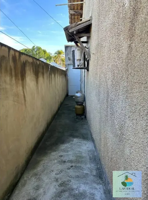 Foto 8 de Casa com 4 quartos à venda, 450m2 em Araruama - RJ