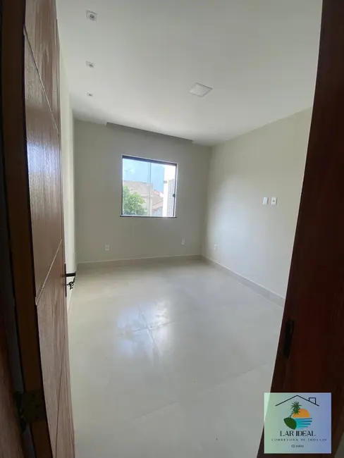 Casa com 3 quartos à venda, 468m2 em Praia do Sudoeste, Sao Pedro Da Aldeia - RJ - imagem 9 Foto 9 de Casa com 3 quartos à venda, 468m2 em Praia do Sudoeste, Sao Pedro Da Aldeia - RJ