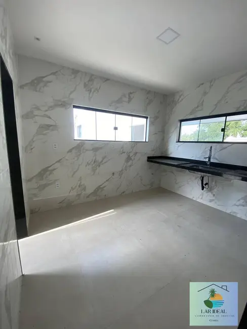 Casa com 3 quartos à venda, 468m2 em Praia do Sudoeste, Sao Pedro Da Aldeia - RJ - imagem 5 Foto 5 de Casa com 3 quartos à venda, 468m2 em Praia do Sudoeste, Sao Pedro Da Aldeia - RJ