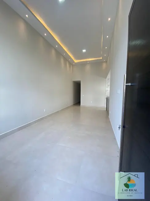 Casa com 3 quartos à venda, 468m2 em Praia do Sudoeste, Sao Pedro Da Aldeia - RJ - imagem 3 Foto 3 de Casa com 3 quartos à venda, 468m2 em Praia do Sudoeste, Sao Pedro Da Aldeia - RJ