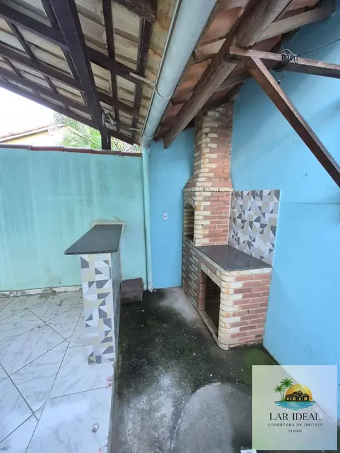 Casa com 2 quartos à venda e para alugar em Cabo Frio - RJ - imagem 4 Foto 4 de Casa com 2 quartos à venda e para alugar em Cabo Frio - RJ