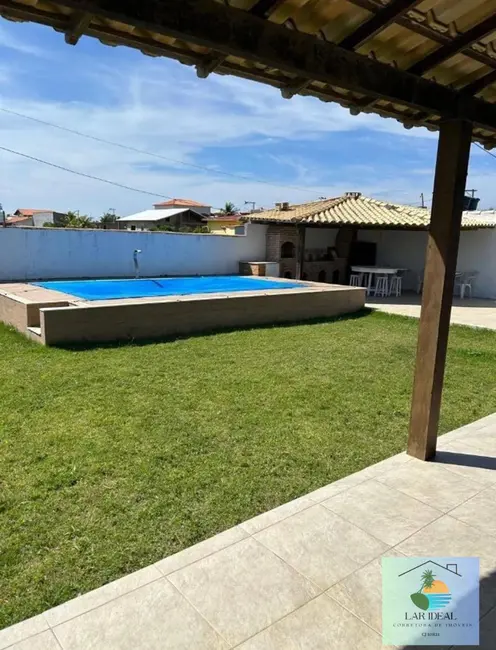 Foto 1 de Casa com 2 quartos à venda em Arraial Do Cabo - RJ